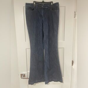 Jones New Your bell bottom jeans. 12Tall